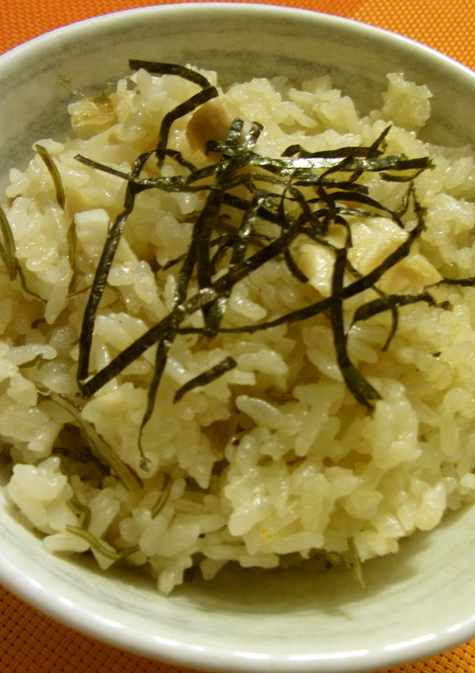 簡単めんつゆでつくる鯛の炊き込みご飯-レシピのメイン写真