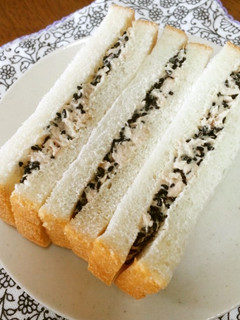 たっぷり胡麻inツナマヨサンド-レシピのメイン写真