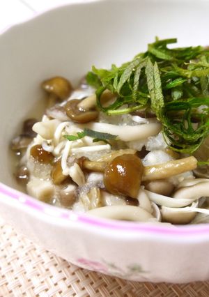 満腹ヘルシー♪キノコのみぞれ蒸し-レシピのメイン写真