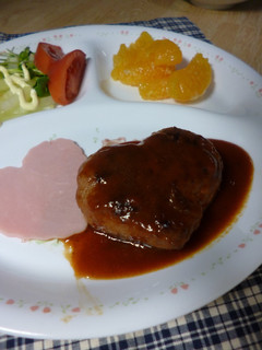 バレンタインに♡はーとの煮込みハンバーグ-レシピのメイン写真