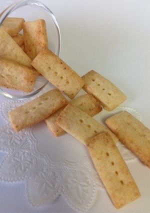 おつまみおやつ♪さくほろっチーズクッキー-レシピのメイン写真