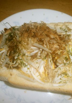もやしお好み焼き風トースト-レシピのメイン写真