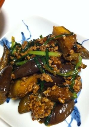 茄子とニラと豚ミンチの甜麺醤炒め-レシピのメイン写真
