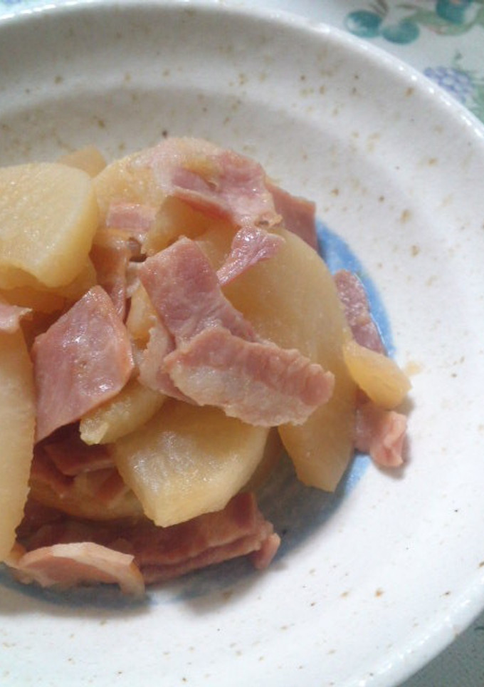 簡単☆大根とベーコンの煮物-レシピのメイン写真