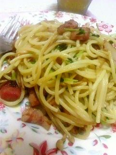 ♫豆苗とベーコンの簡単和風パスタ♪-レシピのメイン写真