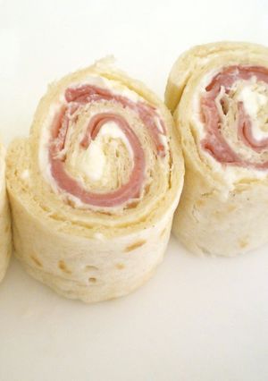 トルティーヤでくるくるサンドイッチ-レシピのメイン写真