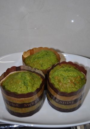 ほうれん草のバターカップケーキ-レシピのメイン写真
