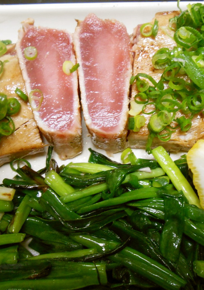 まぐろの柵切りバター焼き・青ねぎ添え-レシピのメイン写真
