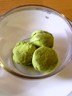 生チョコトリュフ(ホワイト&抹茶)-レシピのメイン写真