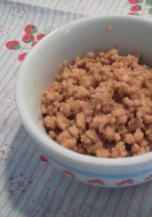 超超簡単！昆布つゆで鶏そぼろ♪-レシピのメイン写真