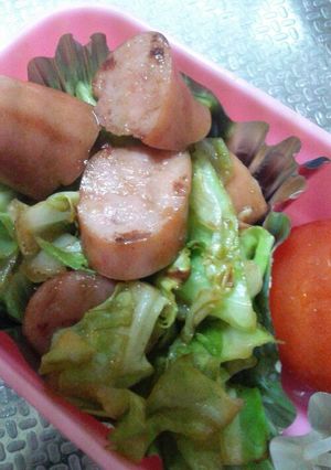 BBQ気分！？ウィンナーとキャベツ炒め-レシピのメイン写真