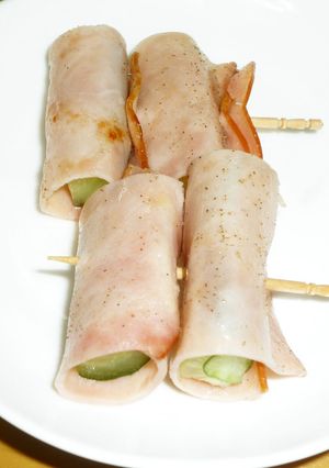ハムときゅうりの巻き物-レシピのメイン写真