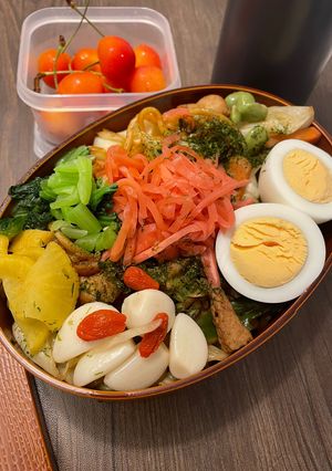 野菜漬け物のっけの太麺焼きそば弁当-レシピのメイン写真