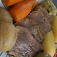 ひたすら煮込むだけ♡牛タンのポトフ