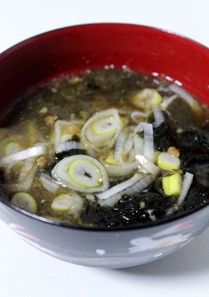 とっさの時！長ねぎ焼き海苔とろろ昆布汁-レシピのメイン写真