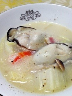 野菜たっぷり半熟牡蠣の豆乳スープ-レシピのメイン写真
