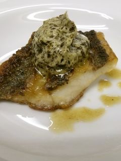 白身魚のムニエルとワカメのソース-レシピのメイン写真