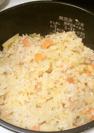 味付けいらずの麻婆炊き込みご飯-レシピのメイン写真