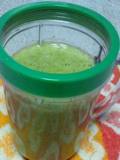 キュウイの食物繊維たっぷりスムージー-レシピのメイン写真