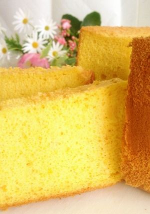素朴で優しいかぼちゃのシフォンケーキ-レシピのメイン写真