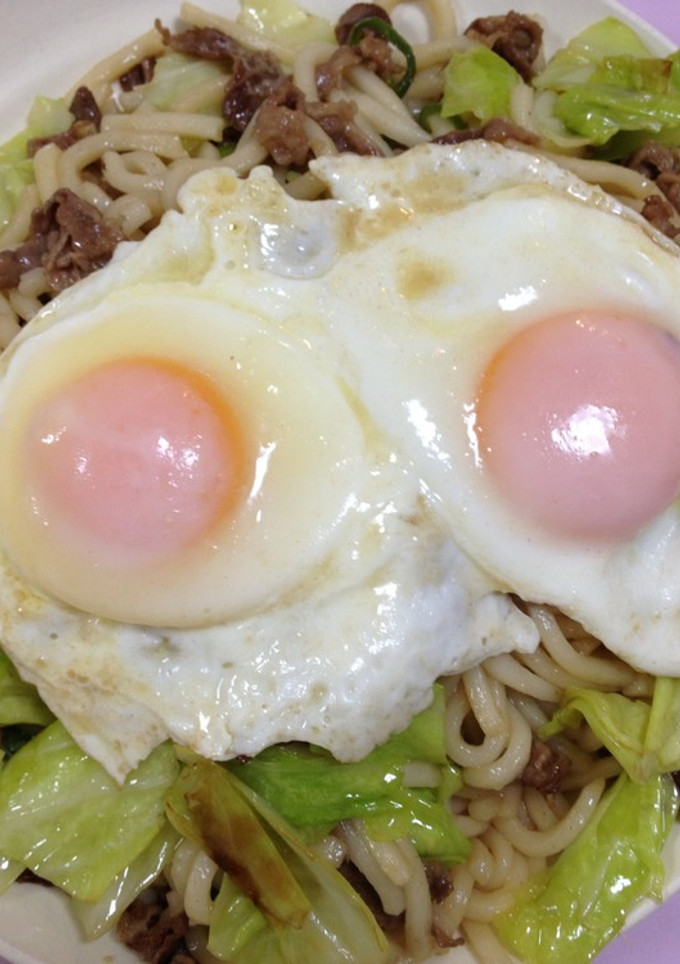 とろ～り目玉焼き付焼きうどん♪-レシピのメイン写真