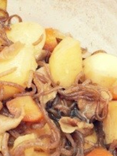昔ながらの肉じゃが-レシピのメイン写真