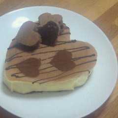 รูปของ 手作り型でハートケーキ