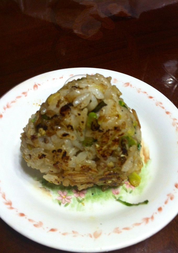 餃子おにぎり-レシピのメイン写真