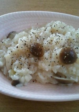 超簡単！炊飯器で濃厚☆きのこリゾット-レシピのメイン写真