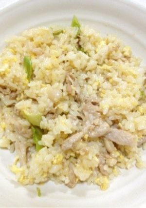 豚こまとレタスでチャーハン-レシピのメイン写真
