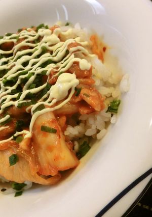 ダシダとサムジャンでいい味マヨ豚キムチ丼-レシピのメイン写真
