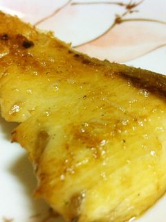 シンプルで美味しい!ぶりの塩焼き-レシピのメイン写真