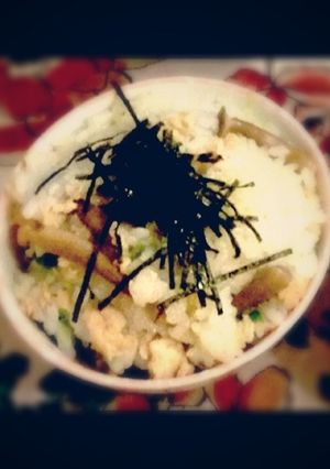 三つ葉香る♡そぼろしめじのまぜご飯-レシピのメイン写真