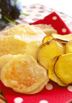 レンジで簡単♡揚げないポテトチップス-レシピのメイン写真