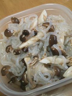 *しめじと白滝の梅昆布茶和え*-レシピのメイン写真