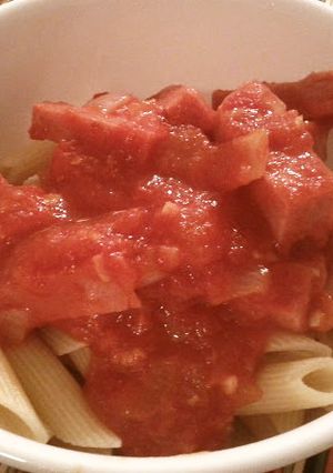 スパムとトマトソースで簡単パスタ-レシピのメイン写真