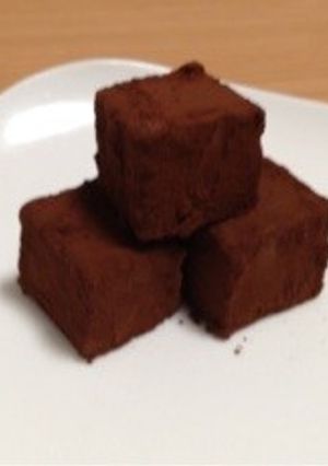 口どけ数秒!?絶品簡単生チョコ-レシピのメイン写真