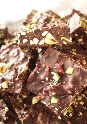 ★ピスタチオとアーモンドのチョコ★-レシピのメイン写真