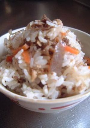 牛肉とごぼうの混ぜご飯-レシピのメイン写真