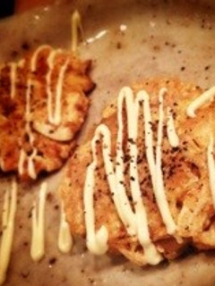 パンの耳の黒胡椒とツナマヨネーズ焼き。-レシピのメイン写真