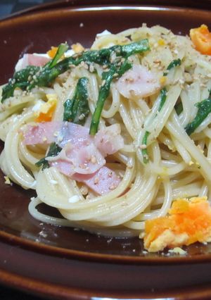 春菊とベーコンのスパゲッティ-レシピのメイン写真