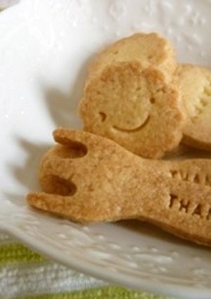 材料3つで超簡単型抜きクッキー-レシピのメイン写真