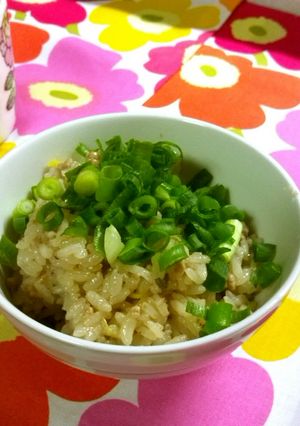 薬膳レシピ「ひき肉と生姜の炊き込みご飯」-レシピのメイン写真