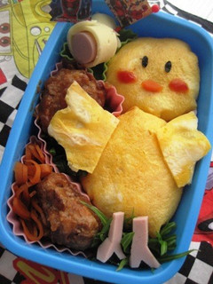 黄色い鳥さんお弁当(幼稚園)(キャラ弁)-レシピのメイン写真