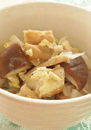 厚揚げとしいたけの食べる和風スープ-レシピのメイン写真