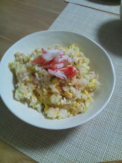 カニカマチャーハン-レシピのメイン写真