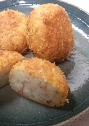黒胡椒ピリリ★ベーコンポテトコロッケ-レシピのメイン写真