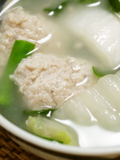 肉団子とニラ白菜の中華スープ-レシピのメイン写真
