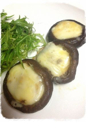 手間なし！肉厚しいたけのチーズ焼き♬-レシピのメイン写真
