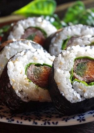 野菜入り肉巻きの巻き寿司-レシピのメイン写真